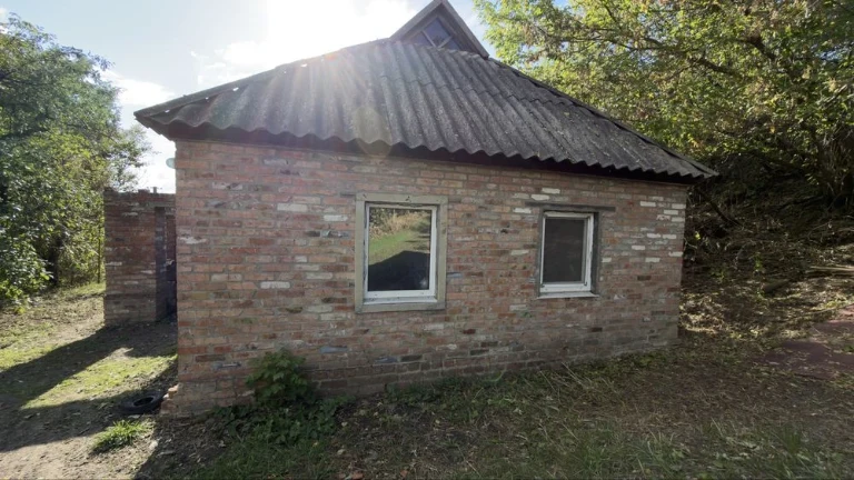 Продам будинок 44 м2 в жилому стані, м. Хорол стан на фото