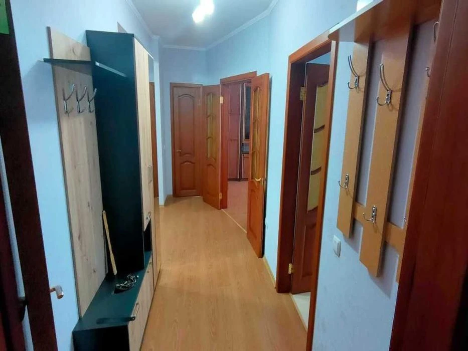 ‼️Центр‼️ 3к квартира з ремонтом в новобудові, 88 м², нижній
