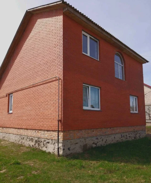 Цегляний будинок 108,7 м², 4 кімнати, 9,45 сотки, газ, Берез