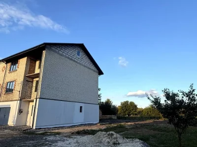 Будинок. Дубно, Гребінки