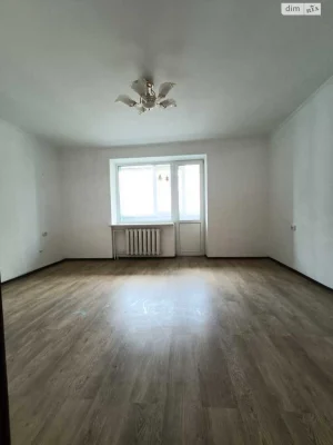 Продаж Квартира Правий Поділ