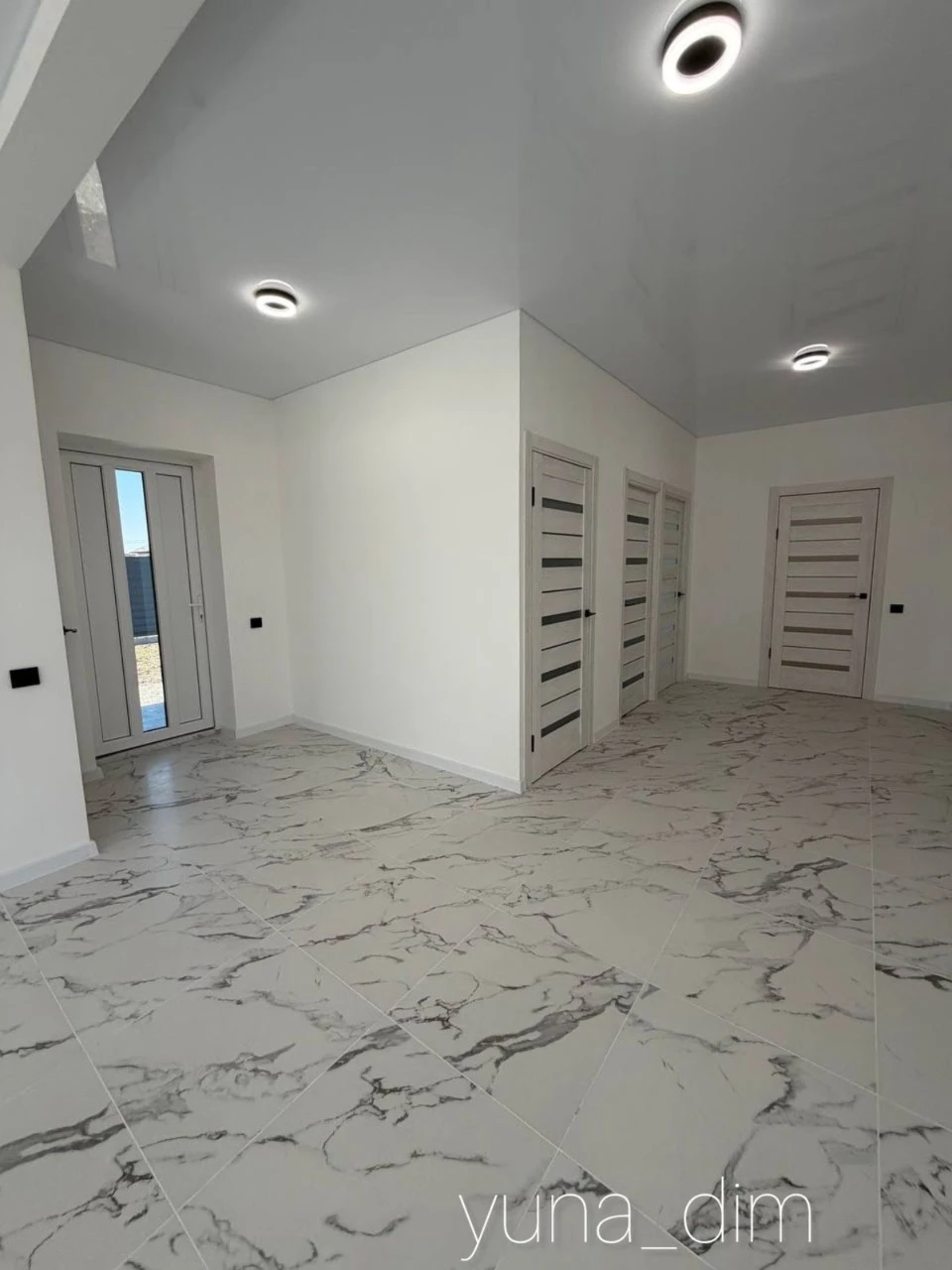 Американка з ремонтом|105,8 м2| м. Дубно