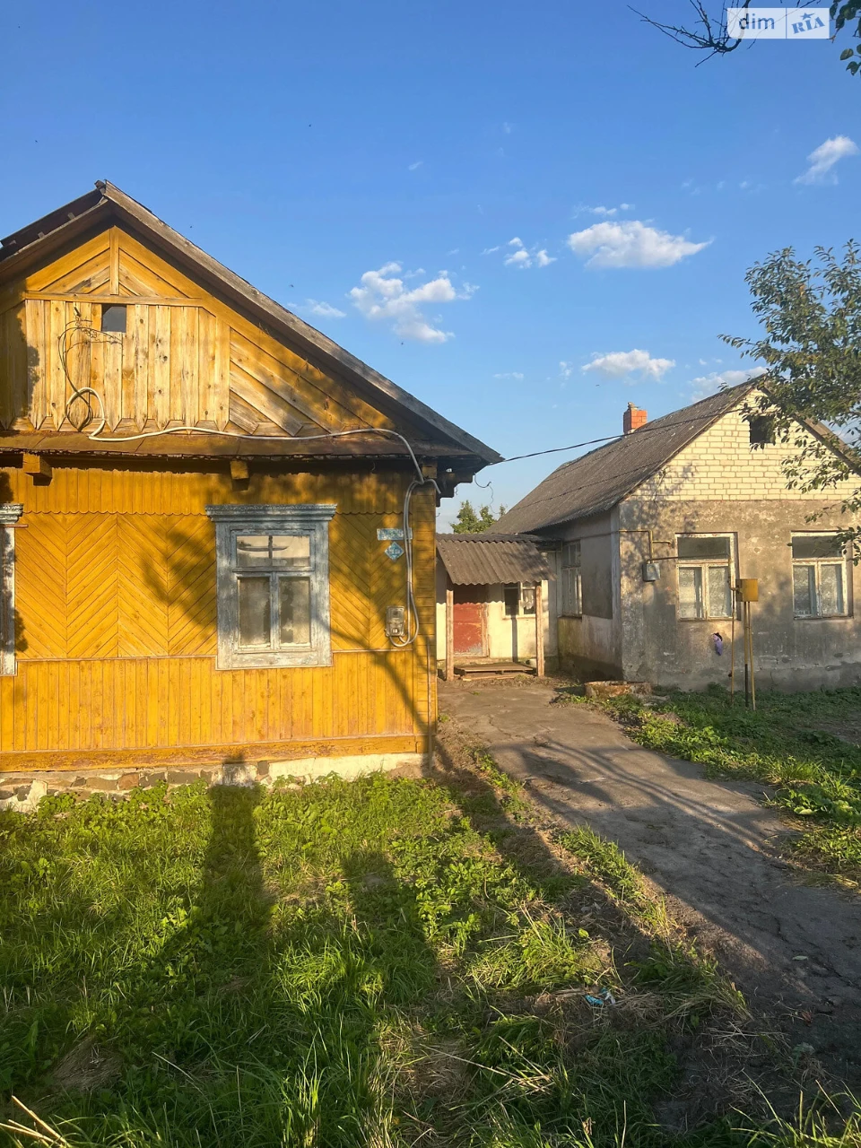 Продаж Дім