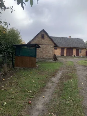 Продаж цегляного будинку ( 20 км від міста )