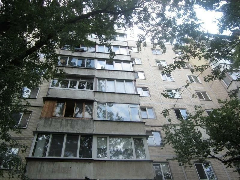 1-room apartment for sale 32 m², Akademika Kurchatova St.,