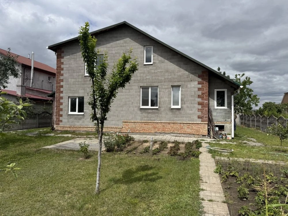 Продаж будинку в Здолбунові