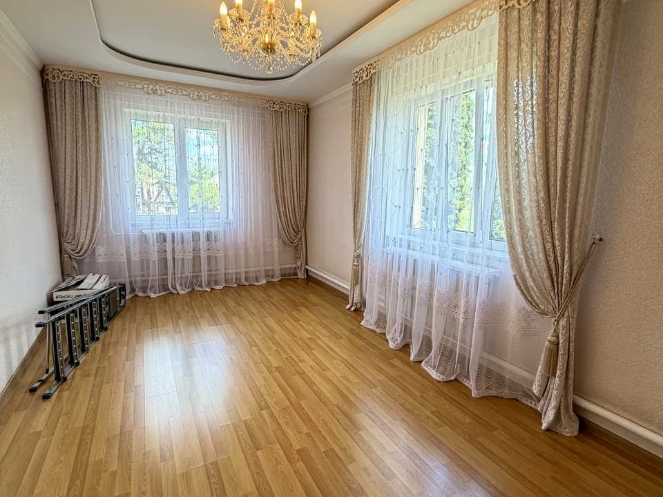 Будинок. Здолбунів, Садова