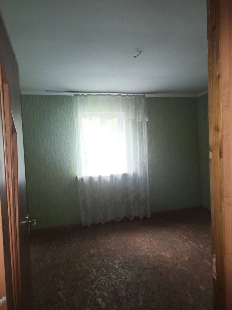 Продається дерев'яний будинок 65 м² біля річки, 35 сот землі