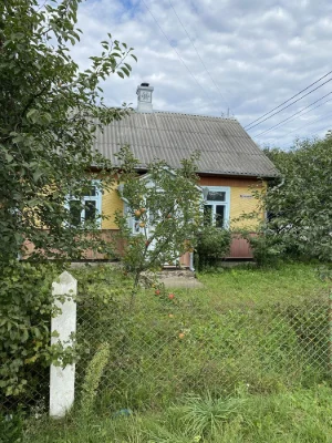 Продається будинок в м.Костопіль хороший варіант для бізнесу