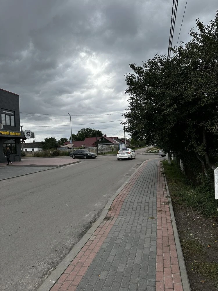 Продається будинок в м.Костопіль хороший варіант для бізнесу