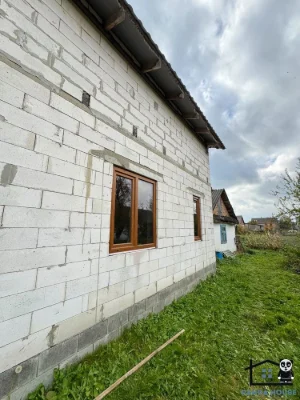 Продається половина будинку
