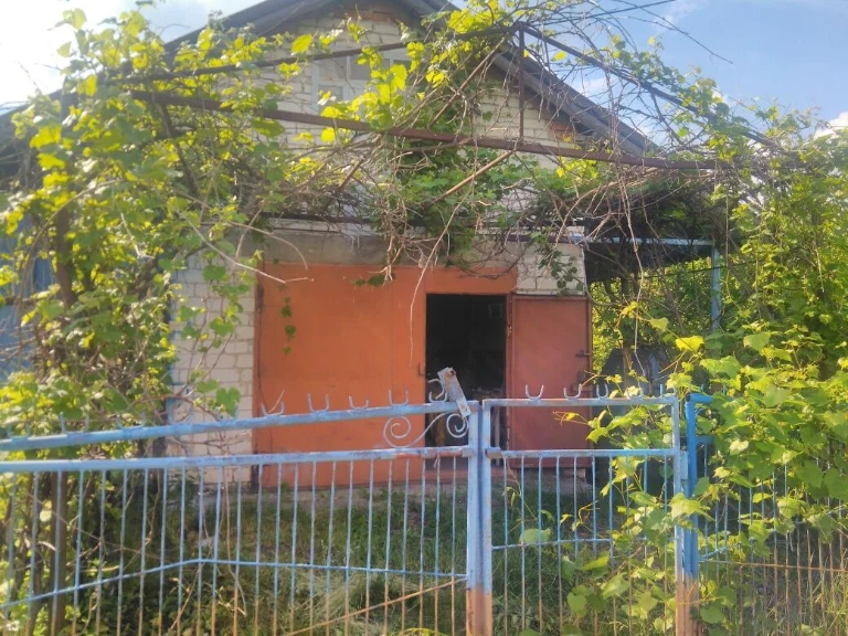 Продам дачу в районі молокозаводу