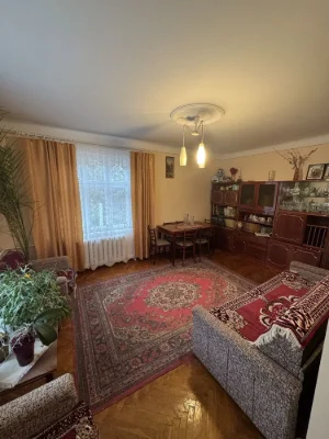 Продаж будинку в Радивилові
