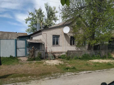 Продам будинок або обміняю на земельні ділянки (паї)