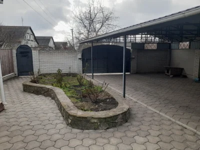 Продам будинок з меблями
