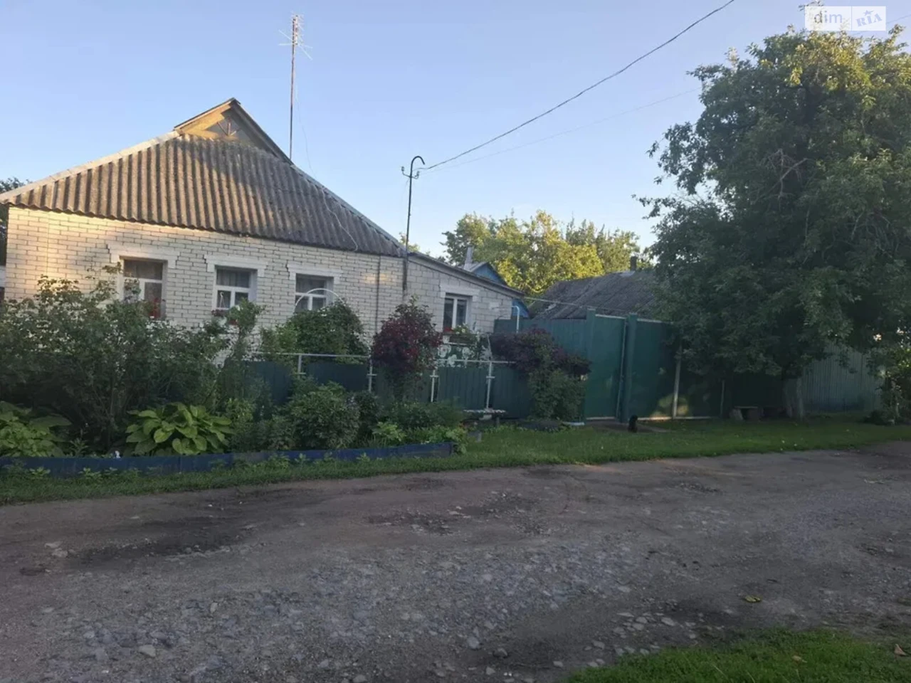 Продаж Дім