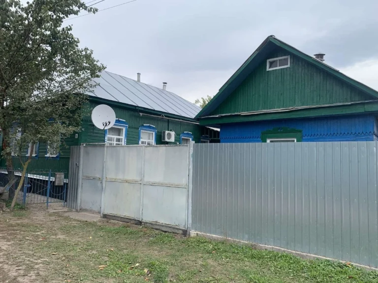 Продається будинок в м.Глухів Сумської обл.за адресою: вул.