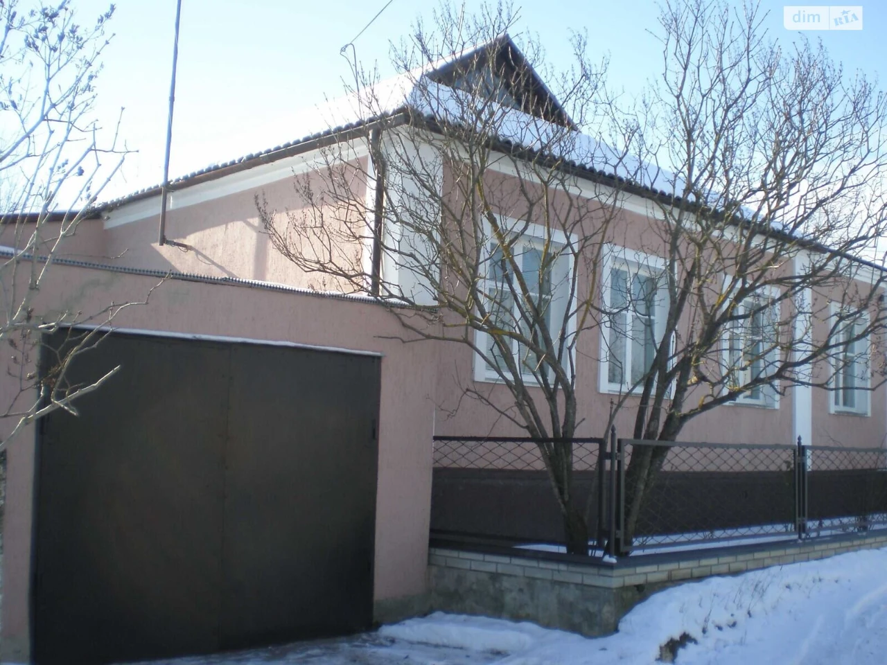 Продаж Дім
