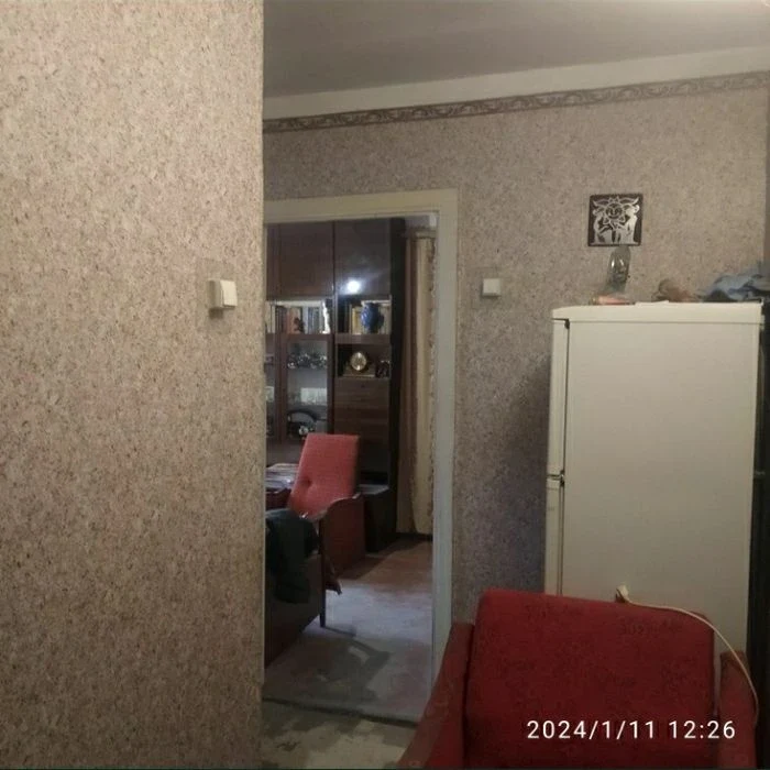 For sale 2-room apartment Pravyi bereg Vishnevskoho street