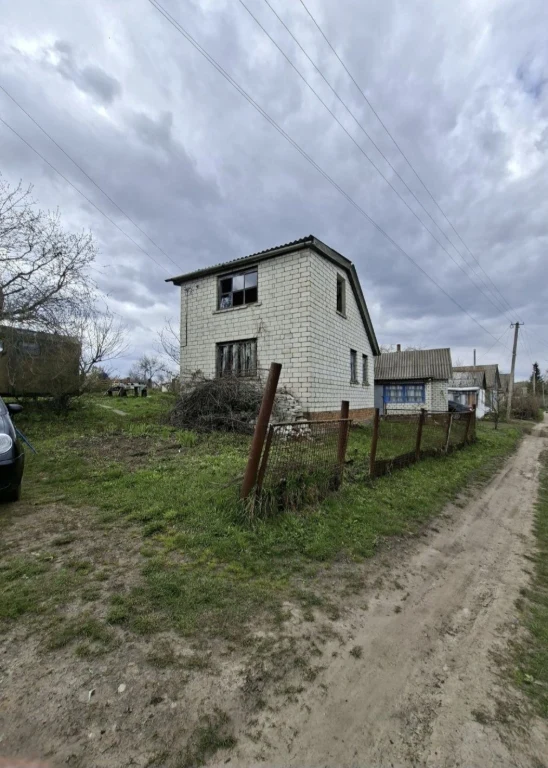 Дача в кооперативі Кристал.