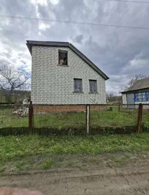 Дача в кооперативі Кристал.