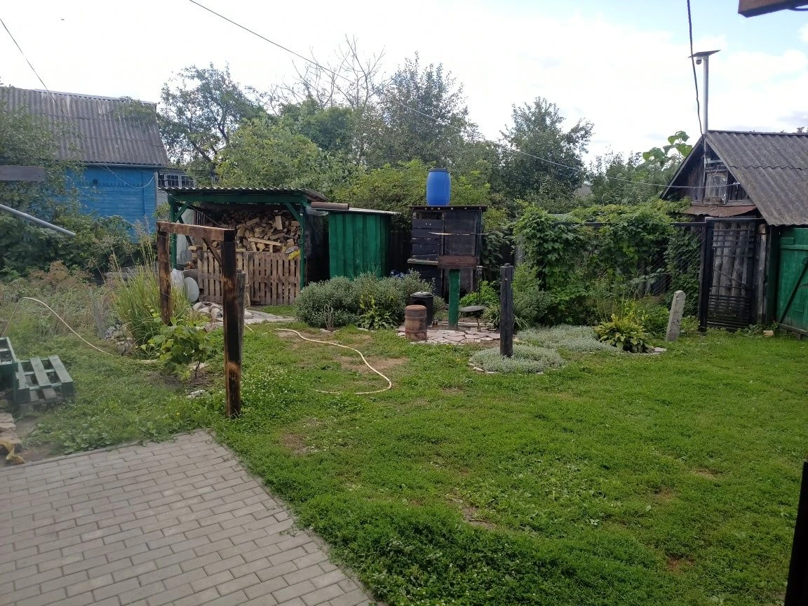 Продам 3/5 будинку в центрі +авто можна по сертифікату