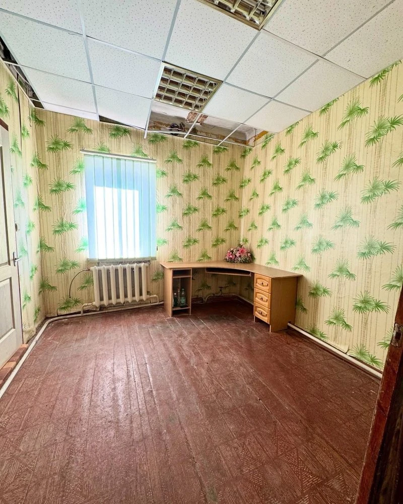 Продаж частина будинку ( квартири )