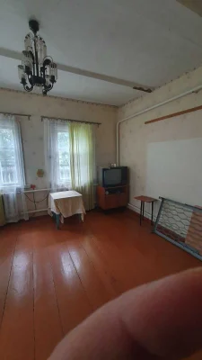Продам будинок в центрі міста