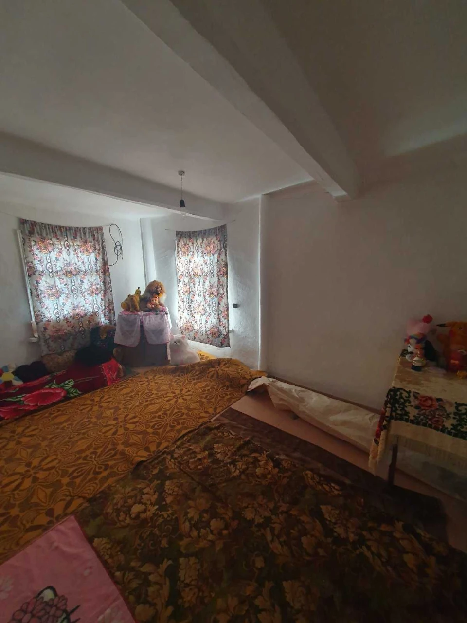 Продам частину будинку у центрі міста
