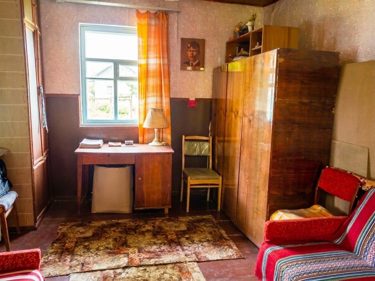 Гарний дачний будинок