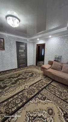 Продаж будинку в Лебедині.