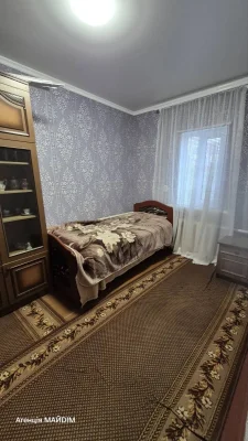Продаж будинку в Лебедині.