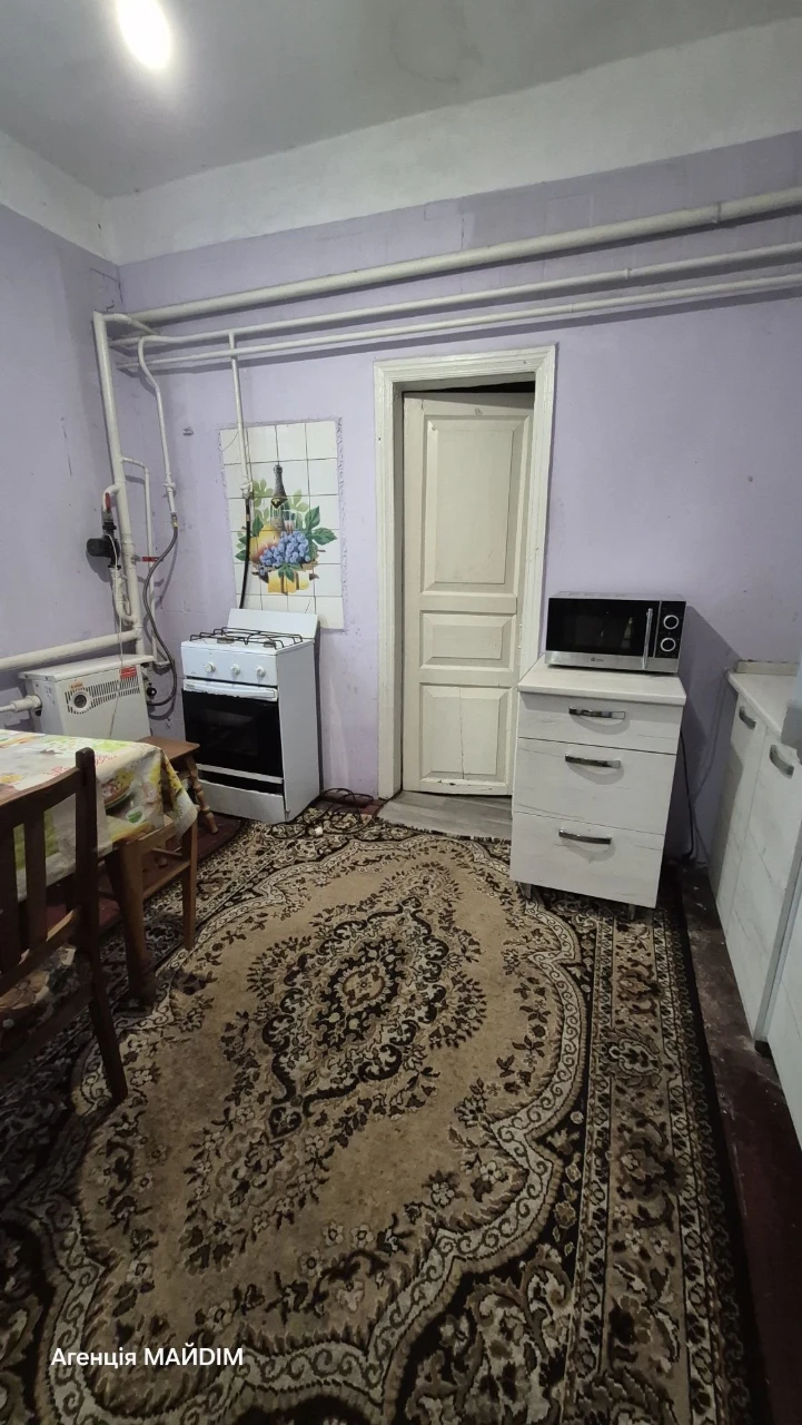 Продаж будинку в Лебедині ( район педучилища)