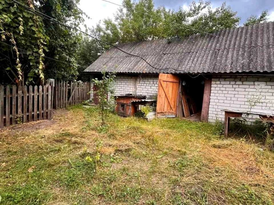 Будинок. Лебедин, Центральна