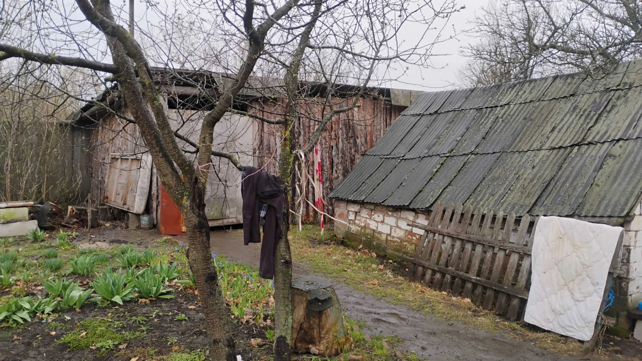 Участок з новопостройкою