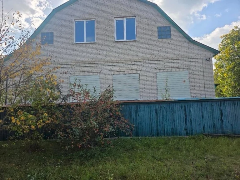 Продам добротний дом