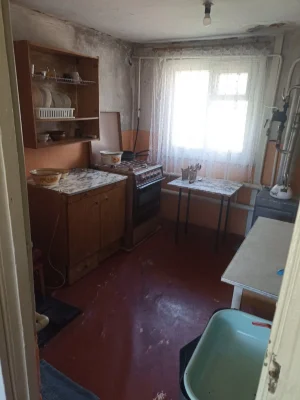 Продам хороший дім