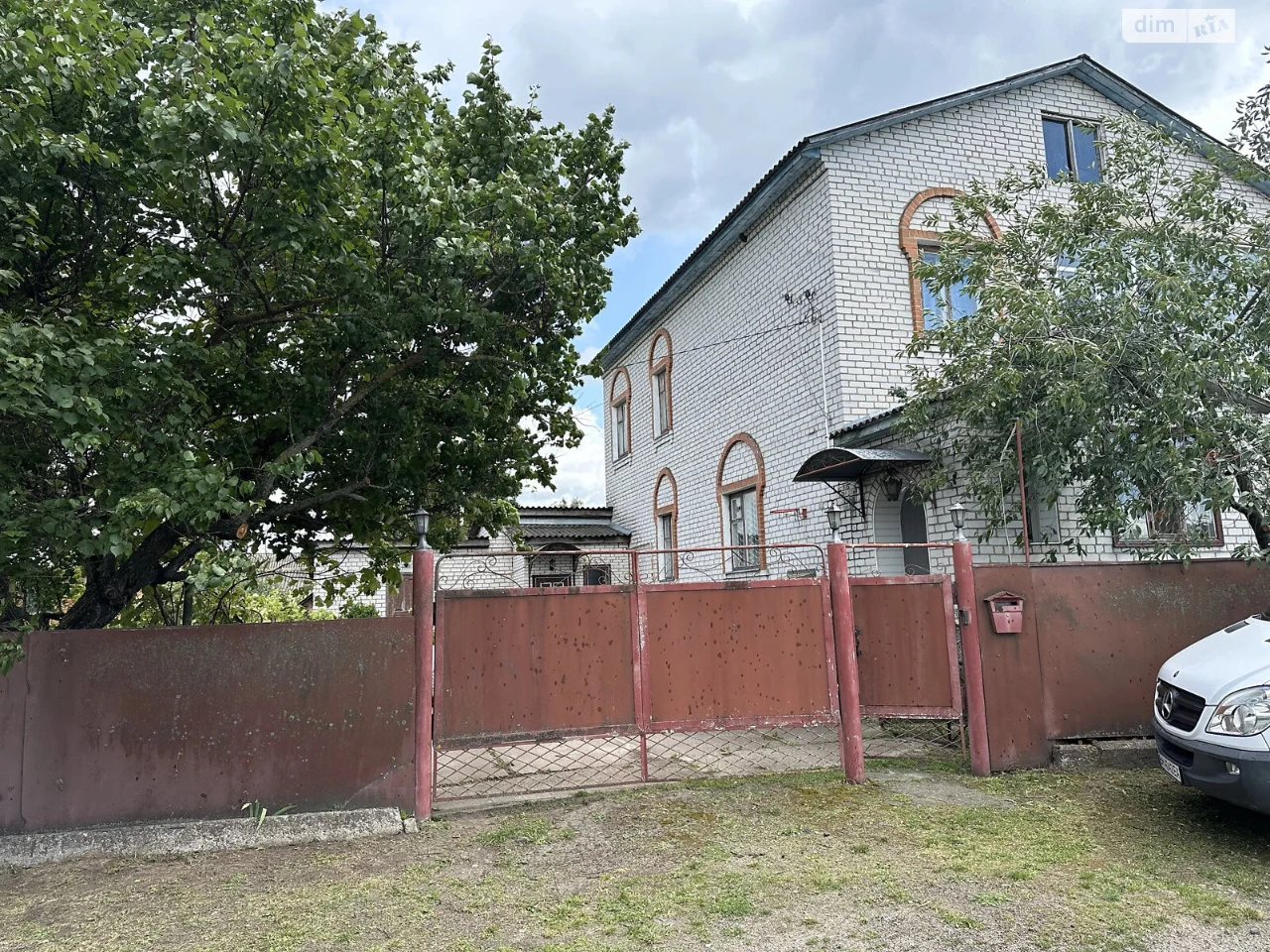 Продаж Дім