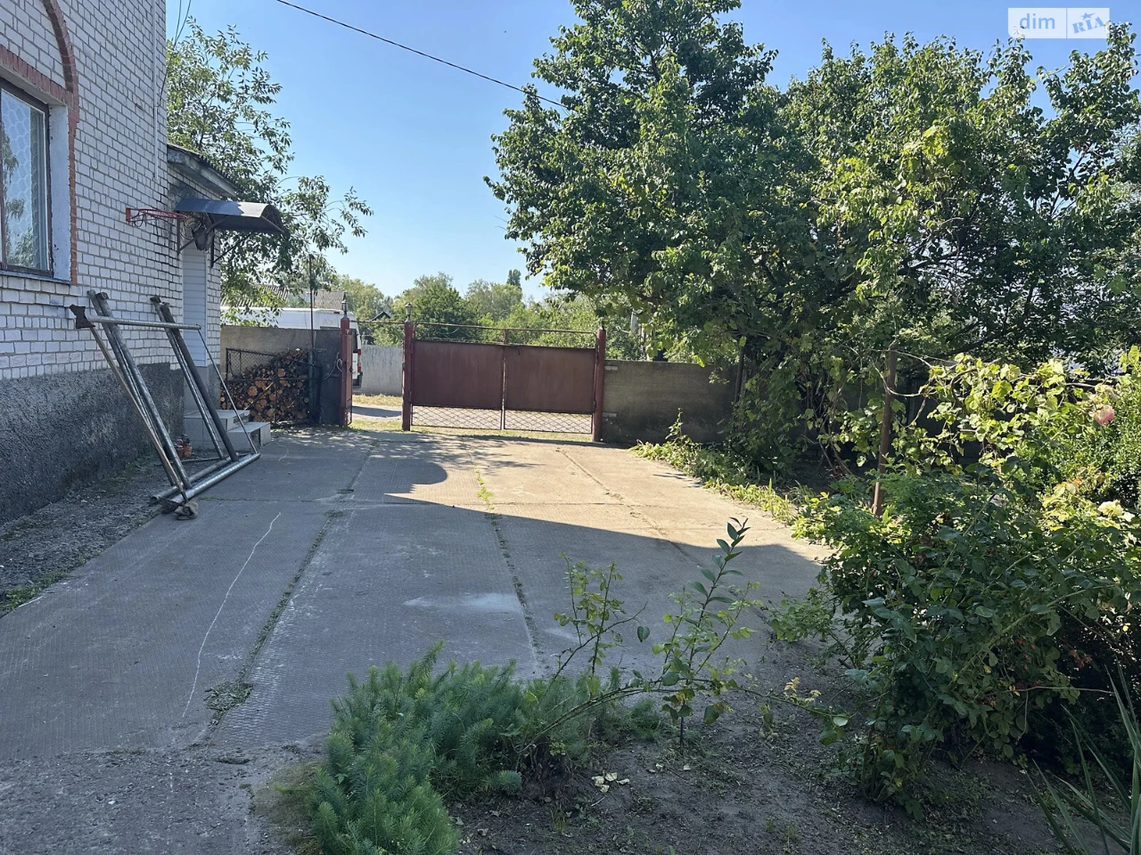 Продаж Дім