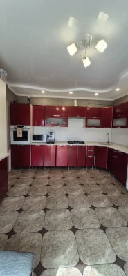 Продаж будинку в Лебедині