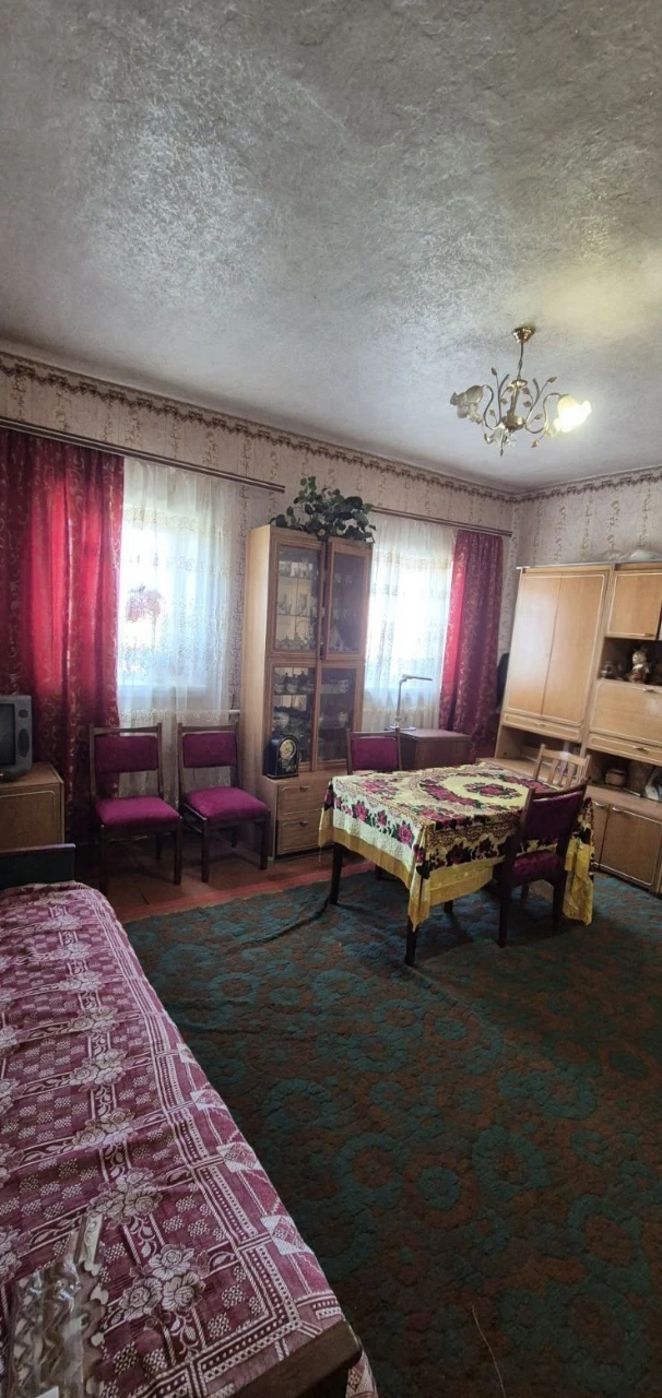 Продаж будинку в Лебедині