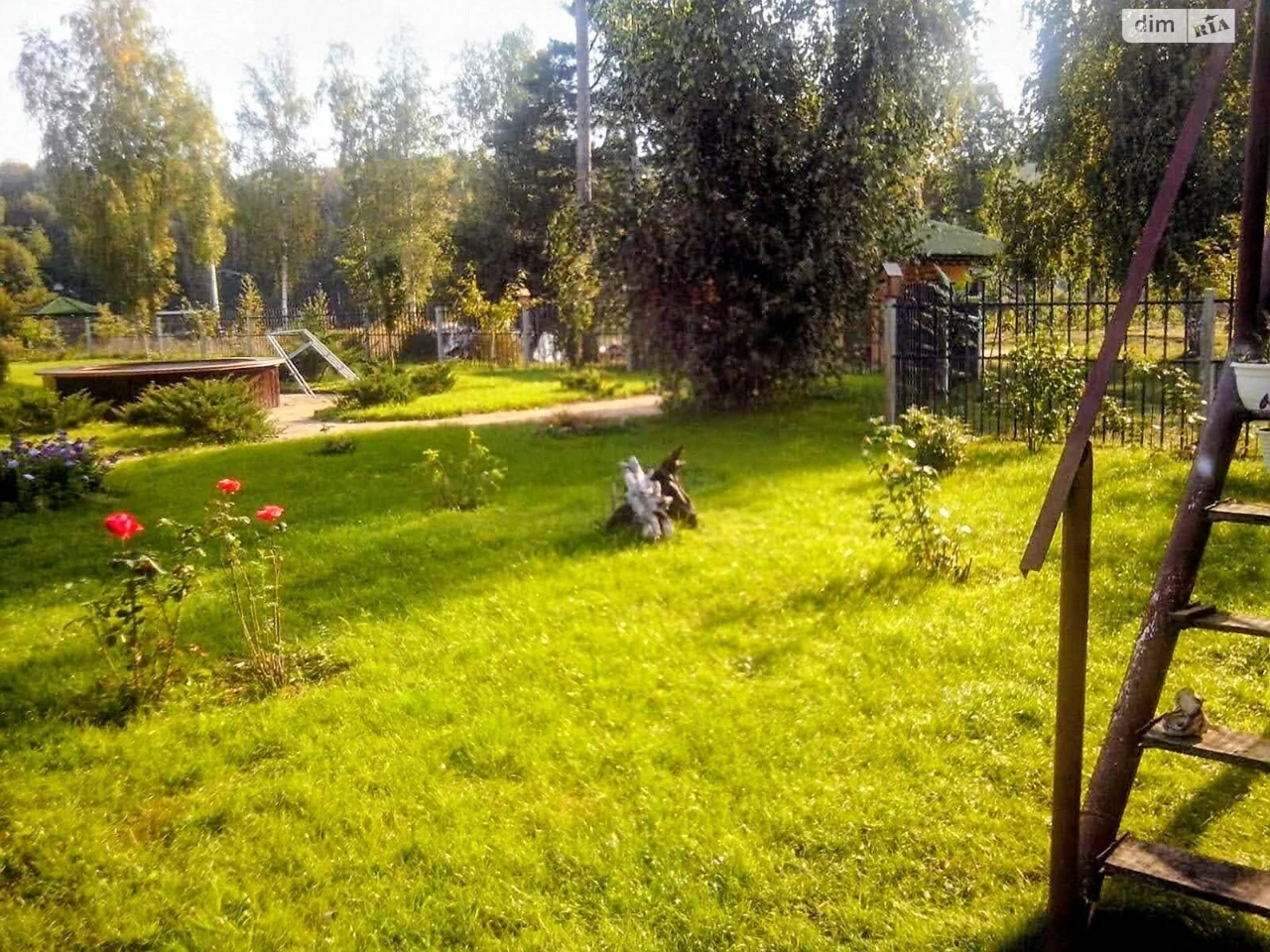 Продаж Дім