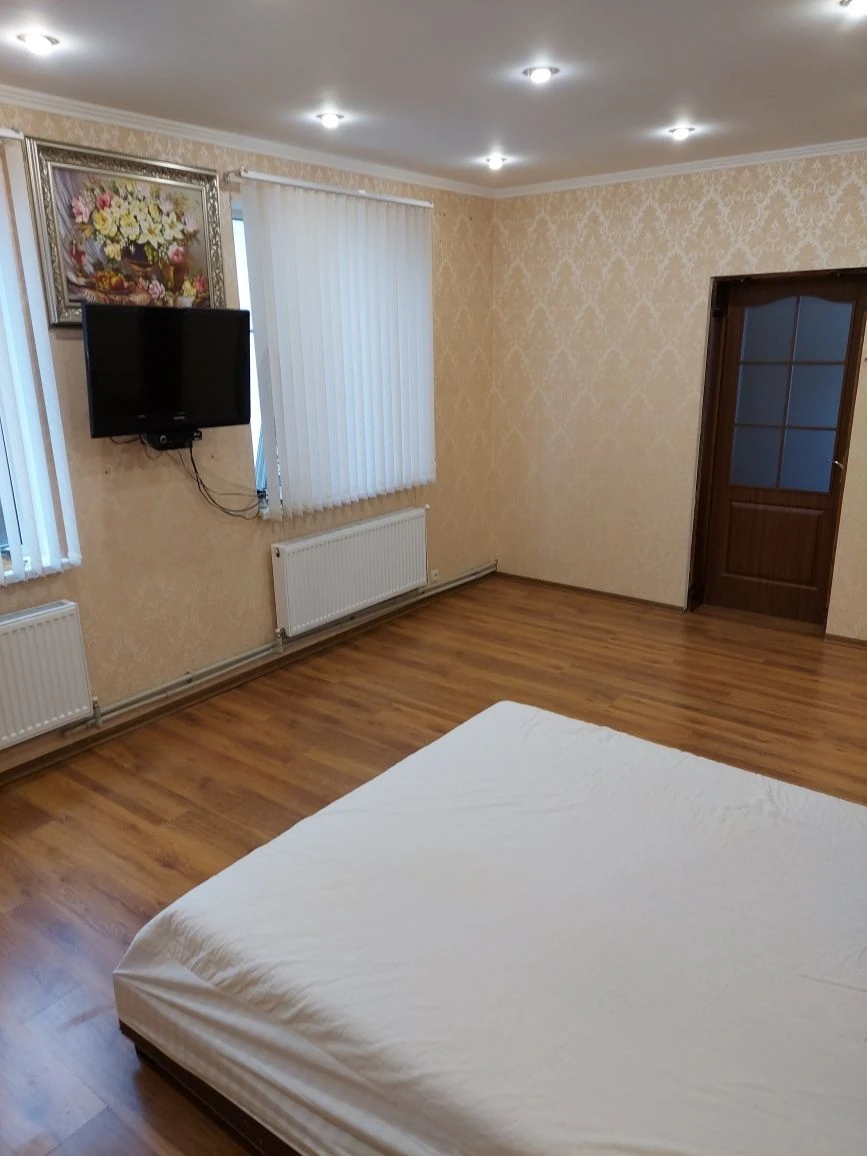 Центр міста Дачний район АТБ