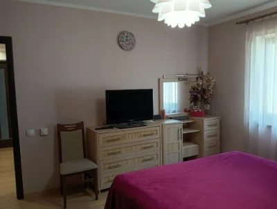 Продам приватній будинок 115 м2 на Дачном.