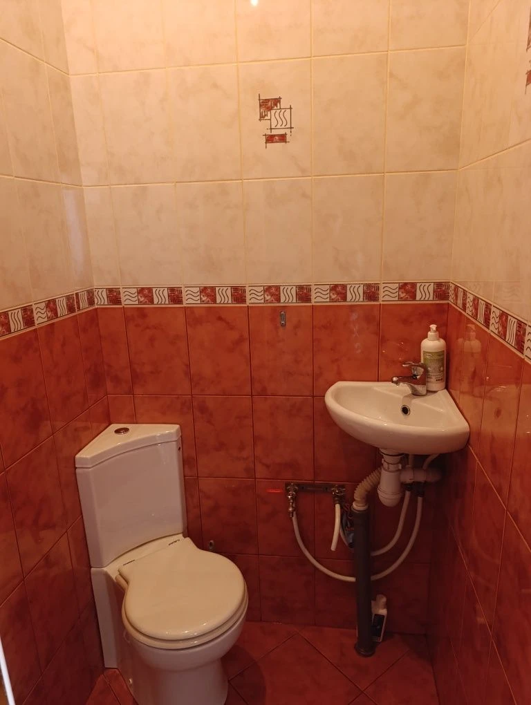 Продається дім 2поверхи,мОхтирка
