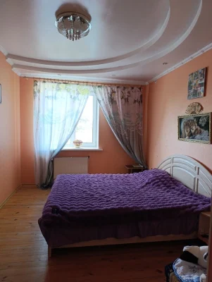 Продається дім 2поверхи,мОхтирка