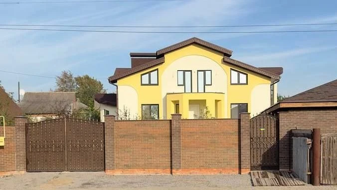 Для проживання та ведення бізнесу Центр міста Гарна локація