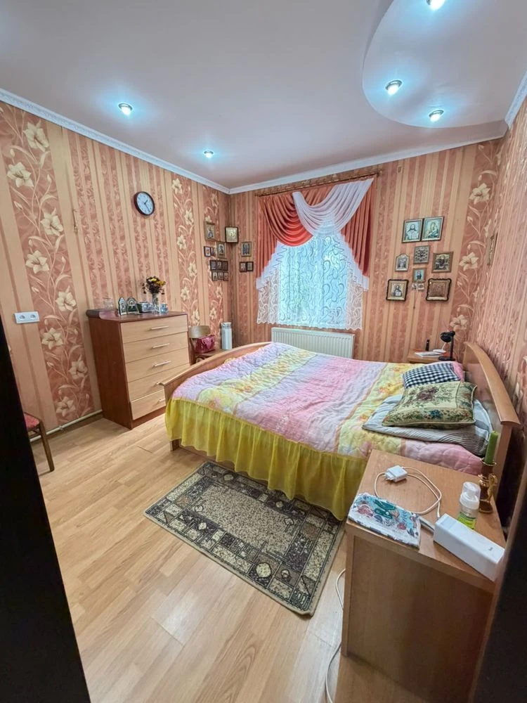Продаеться дом в Путивле