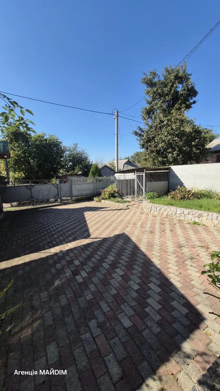Продаж будинку в м.Ромни ( р- н автовокзалу)