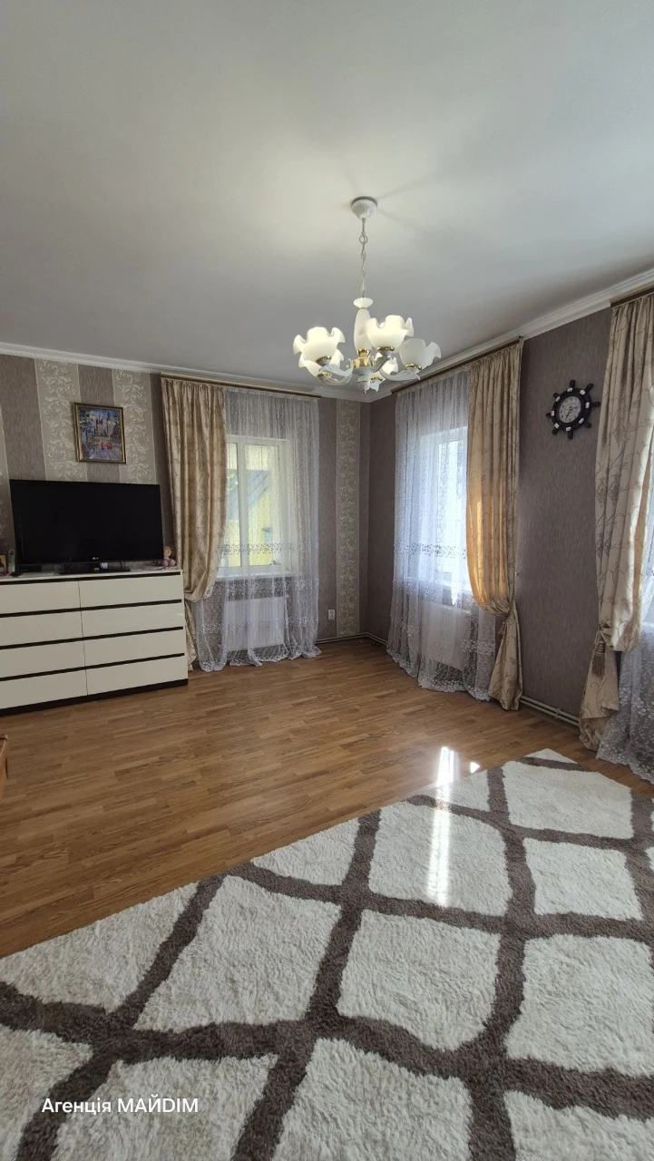 Продаж будинку в м.Ромни ( р- н автовокзалу)